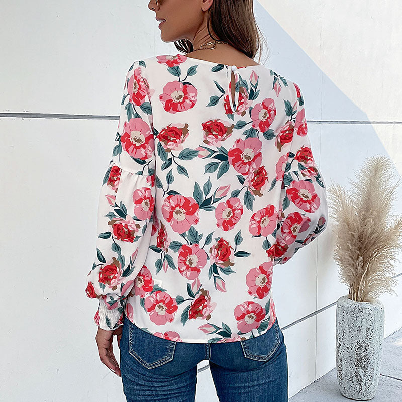 Women's blouse with floral pattern and elegant balloon sleeves Lune London