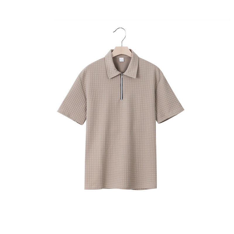 Short sleeve men's polo with modern zipper closure and structured design Lune London