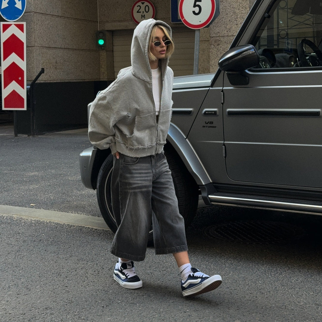 Oversized casual shirt jacket for women with trendy decorative stitching and practical pockets Lune London