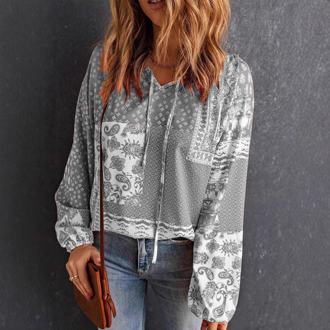 Hooded tracksuit top for women with paisley pattern and drawstring Lune London