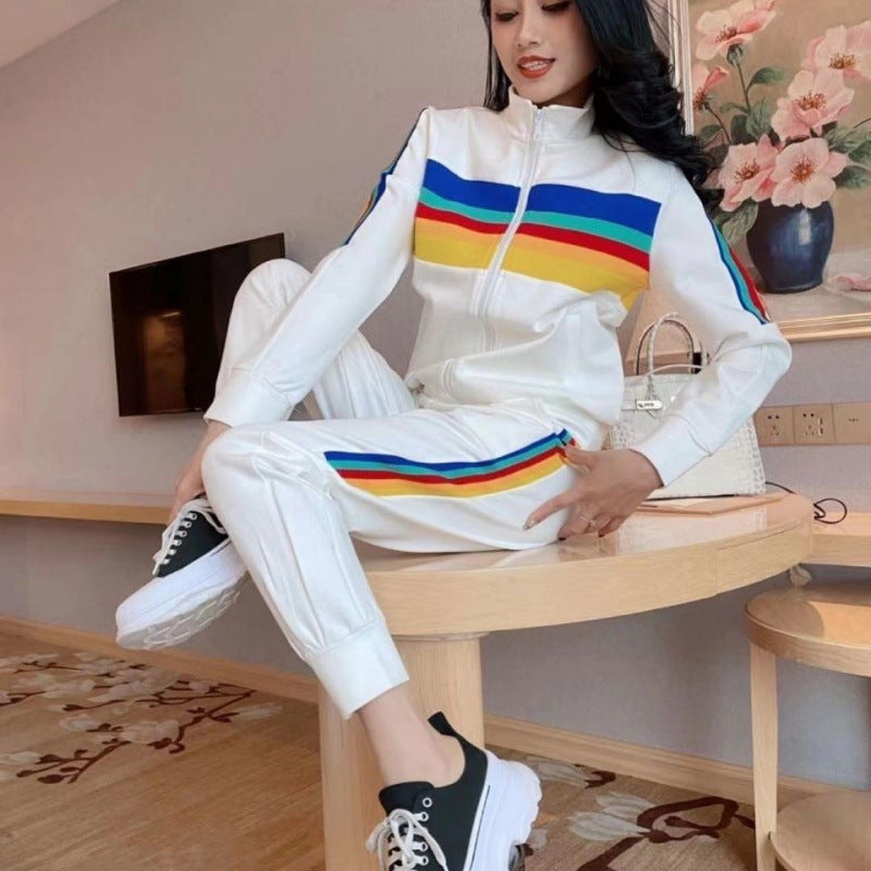 Women's sporty leisure set with high collar and colorful stripes Chic & Stil