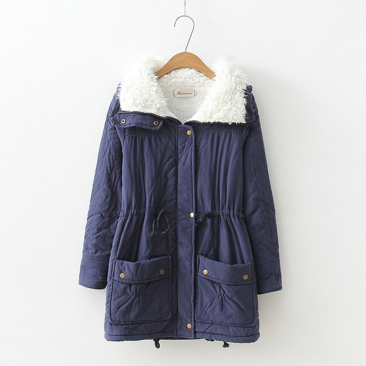 Women's winter coat, straight cut, with faux fur collar and practical pockets Lune London