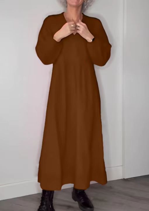 Elegant maxi dresses for women with a loose fit and long sleeves Lune London