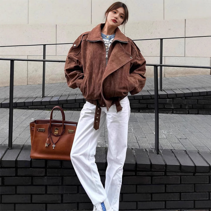 Fashionable suede jacket for women with a modern design Lune London
