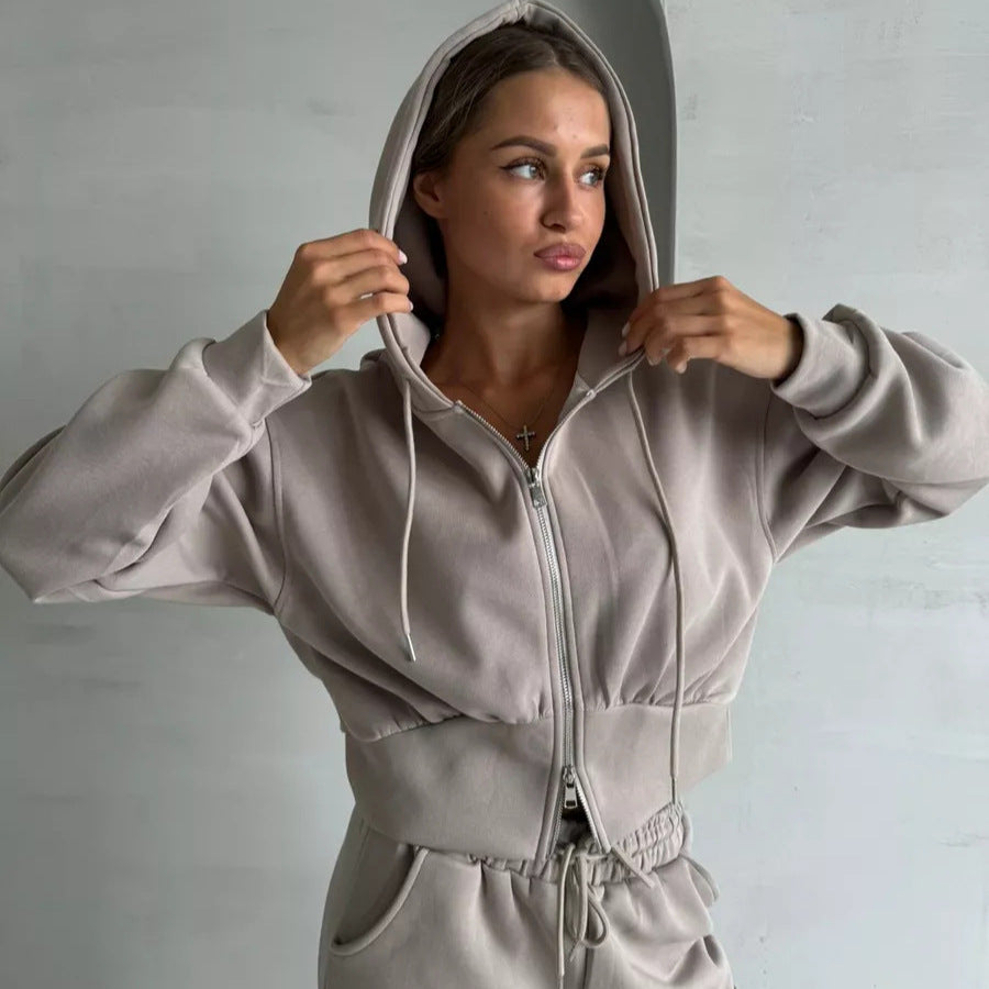 Chic Hoodie Sweatshirt Set and Jogging Pants for Women