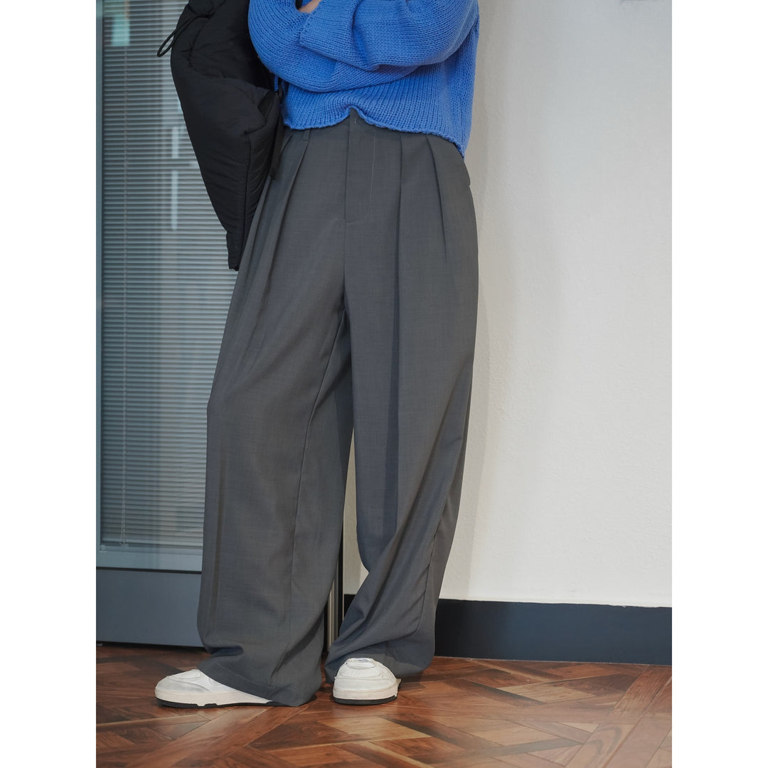 Women Elegant High-Waisted Pleated Trousers in Wide Culotte Style Amarae