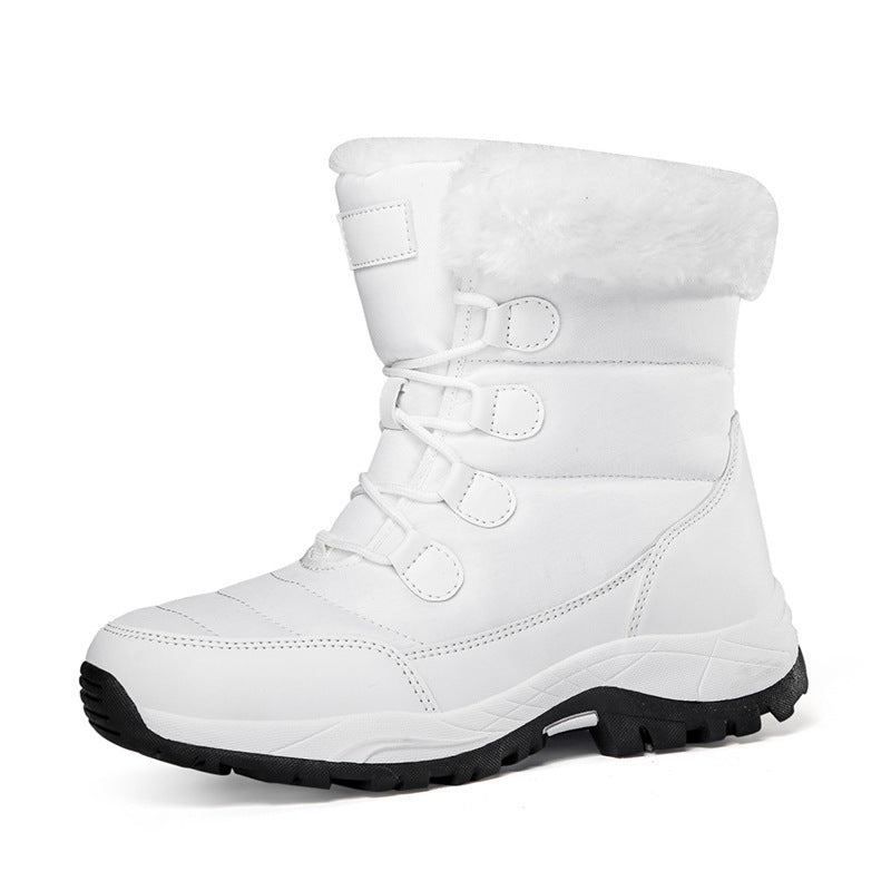 Winter boots for ladies with non-slip sole and heated inner lining Lune London