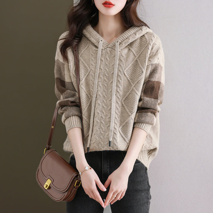 Knitted sweater for women with hood and chic tartan pattern Lune London