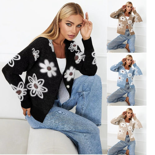 Lady knitted vest with floral patterns Amarae