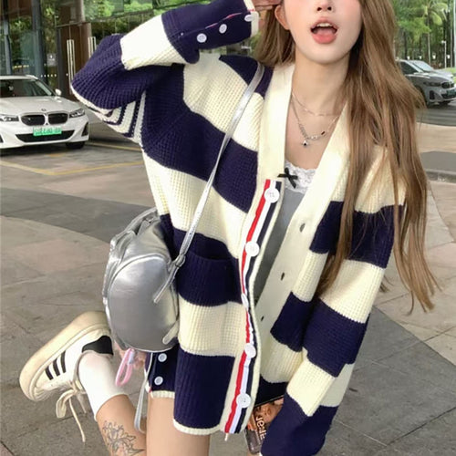 Casual knitted cardigan for women with striped pattern and practical pockets Amarae