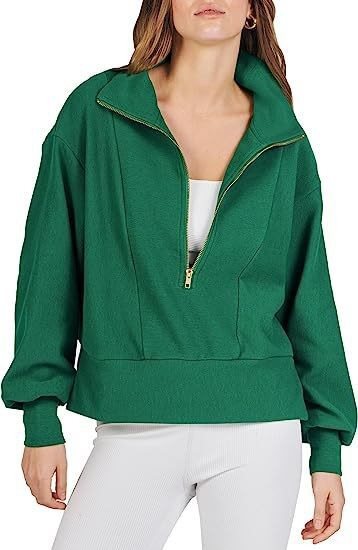 Sporty sweater for women with stand-up collar and half-zip Lune London