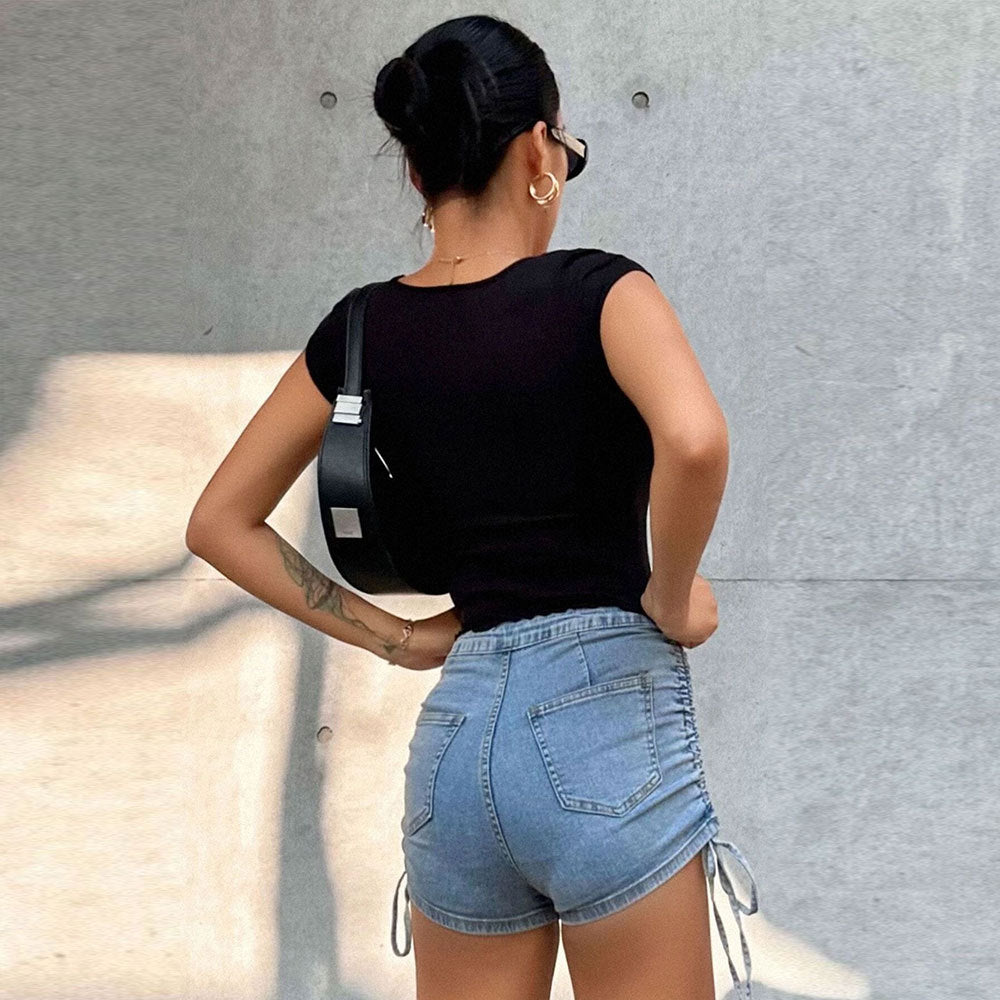 Top court pour femme avec un ruché élastique et un col en V tendance Chic & Stil