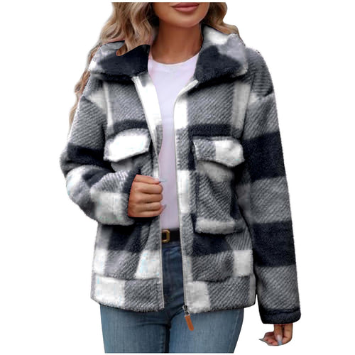 Fleece jacket for women with plaid pattern and practical pockets Amarae