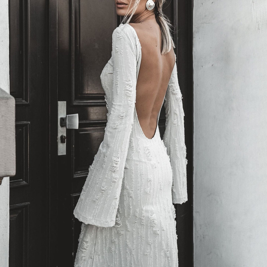 Elegant maxi dress for women with ruffled details and refined sleeves Lune London