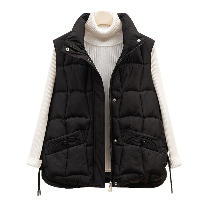 Ladies quilted vest with practical pockets and high collar Lune London
