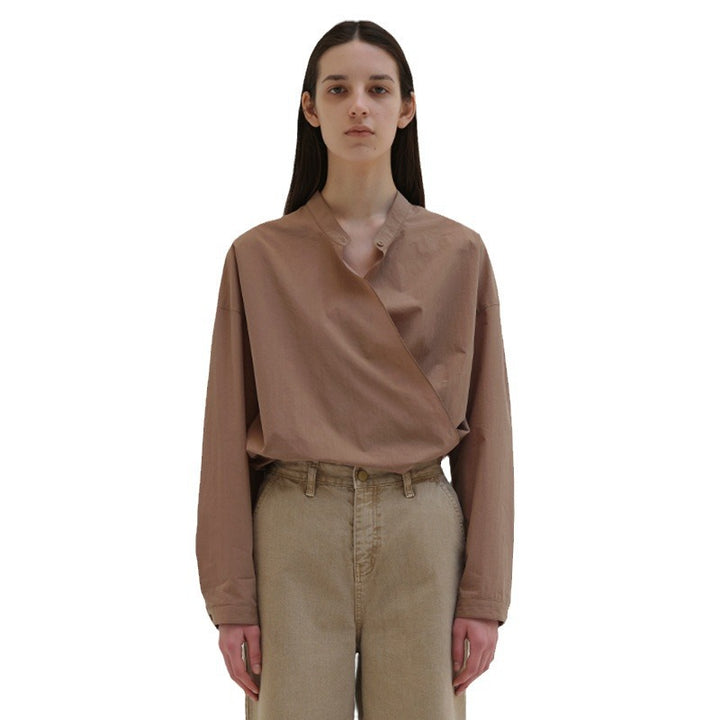 Chemisier asymétrique pour femmes au design minimaliste Chic & Stil