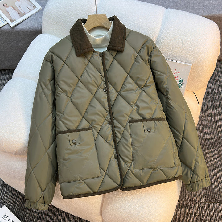 Ladies quilted jacket slightly insulated with contrasting collar and practical pockets Lune London