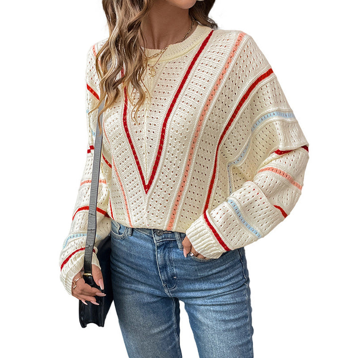 Pull en tricot pour femmes avec un modèle de trou moderne et des rayures décoratives Lune London