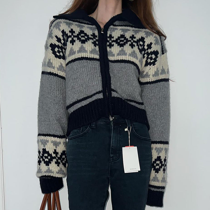Knit jacket for women with floral pattern and comfortable high collar Lune London