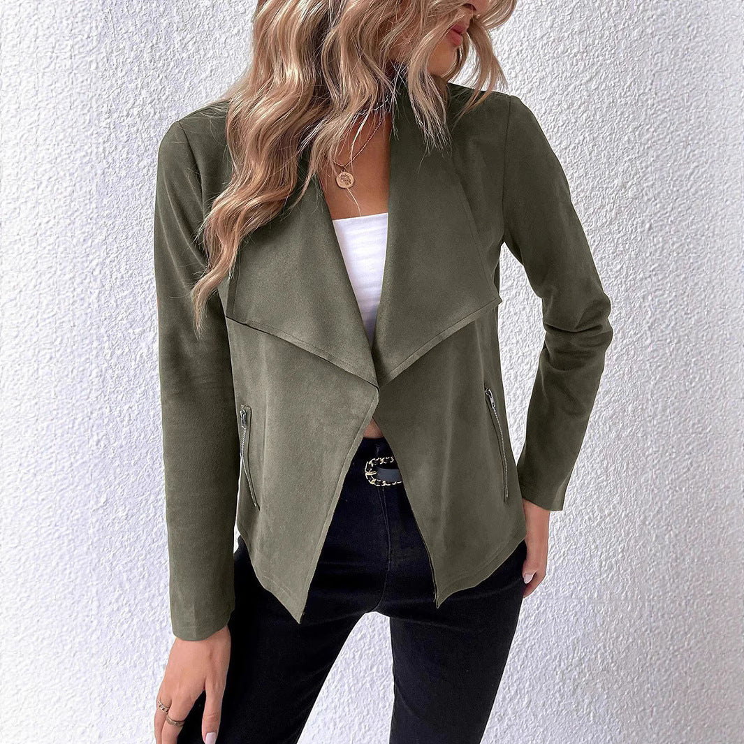 Elegant velvet jacket for ladies with asymmetric lapel and zippered pockets Lune London