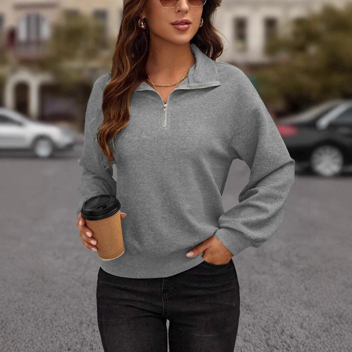 Amarae Women's Sporty Zip Sweater