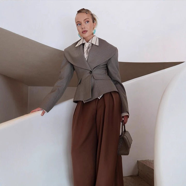 Women Tailored Blazer with Oversized Shawl Collar and Structured Peplum Waist Amarae