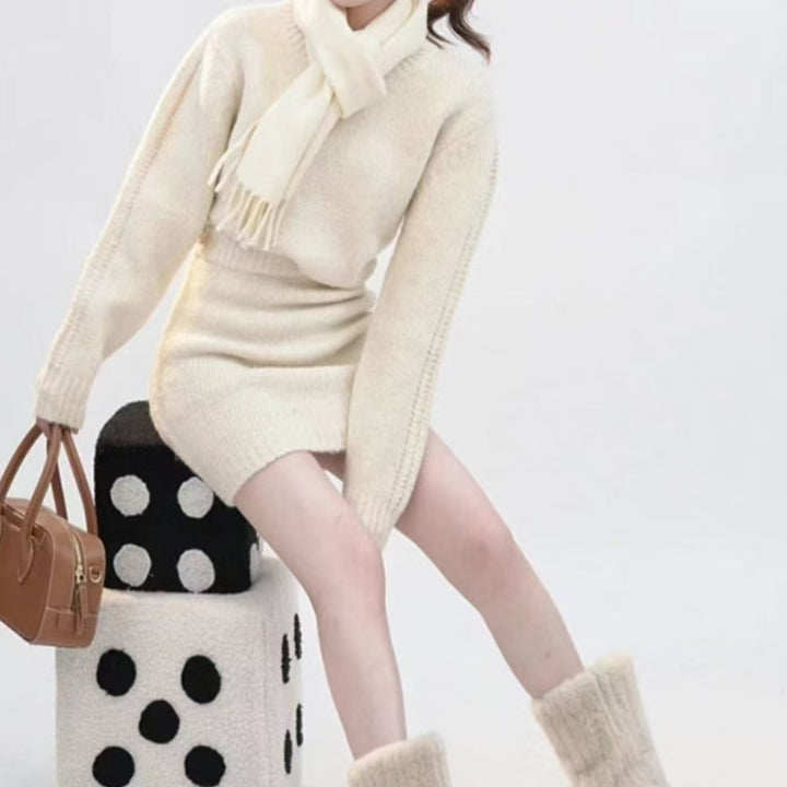 Robe en tricot pour femmes avec col haut et design texturé Chic & Stil