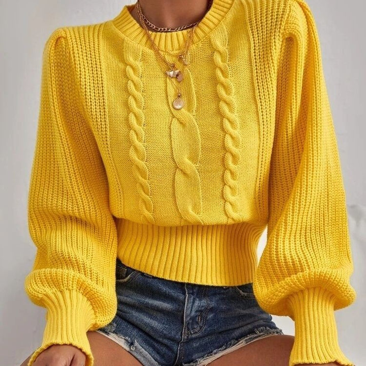 Pull en tricot épais pour femmes avec des manches volumineuses et un motif en cable Chic & Stil
