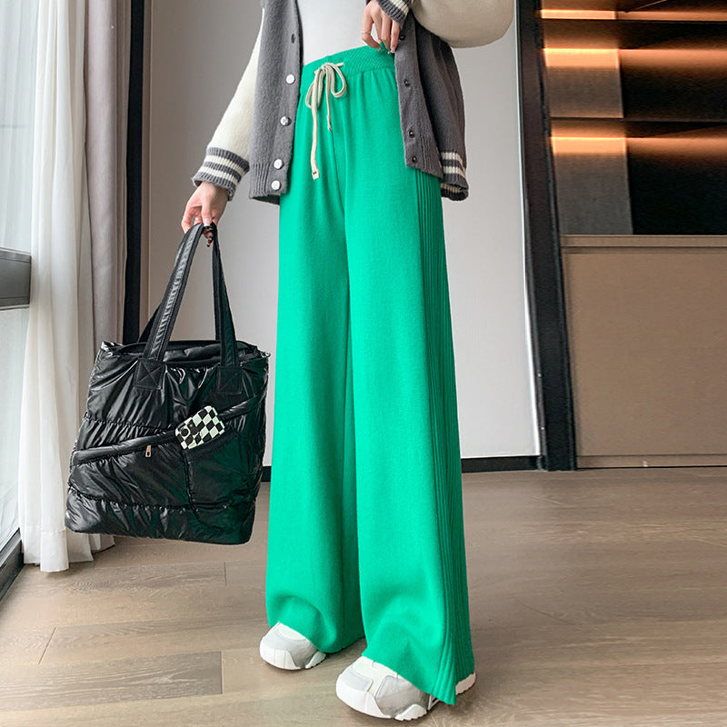 Pantalons confort plissés pour femmes avec taille élastique et jambes larges Chic & Stil