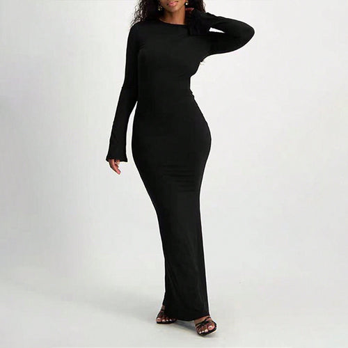 Elegant long sleeve maxi dress for women with bodycon silhouette and keyhole neckline Chic & Stil