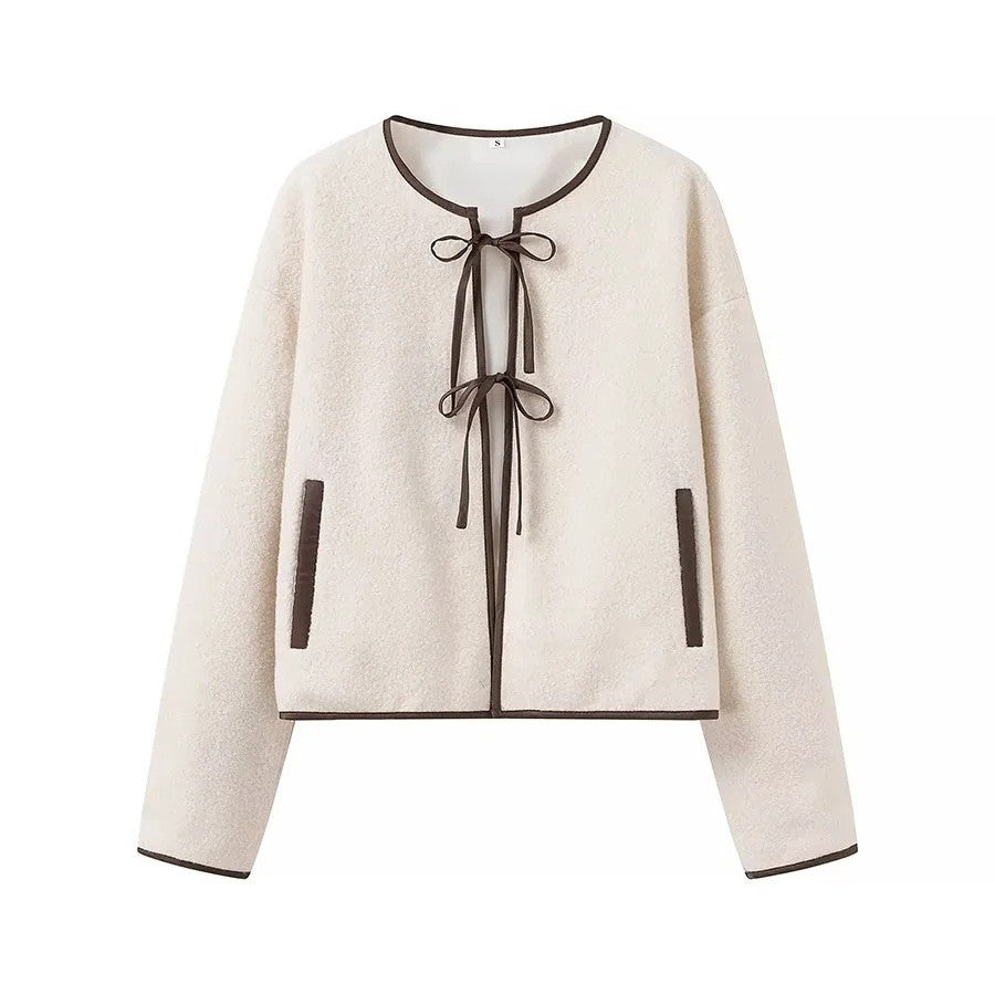Women Cozy Fleece Jacket with Bow Accent and Practical Pockets Chic & Stil