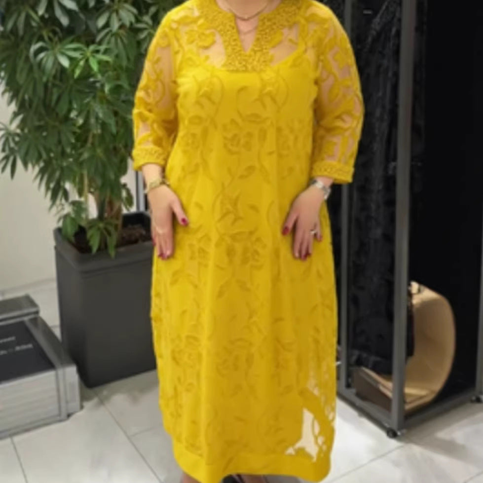 Robe maxi élégante pour femme en voile avec des embellissements en dentelle Chic & Stil