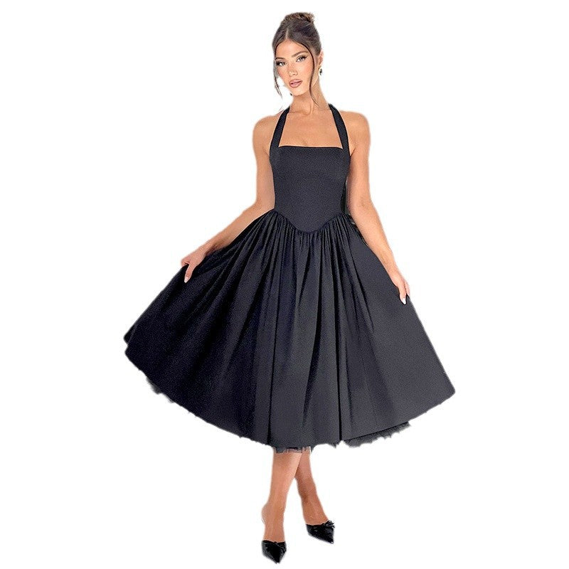 Ladies Elegant Halterneck Dress with Voluminous Skirt and Integrated Tulle Lune London