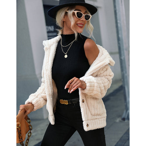 Fleece jacket for women with modern quilted details and patch pockets Amarae