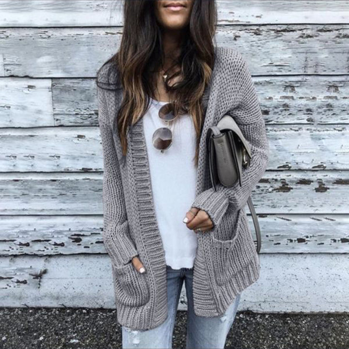 Chunky knit cardigan for women with a relaxed fit and practical pockets Lune London