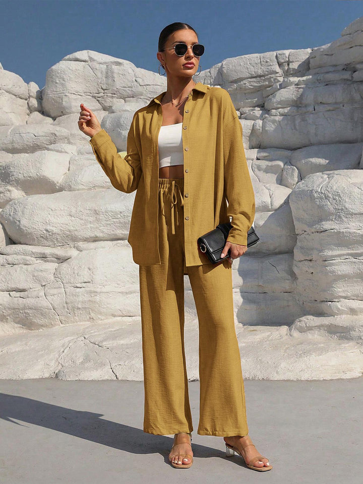 Casual set for women with loose shirt and wide pants Lune London