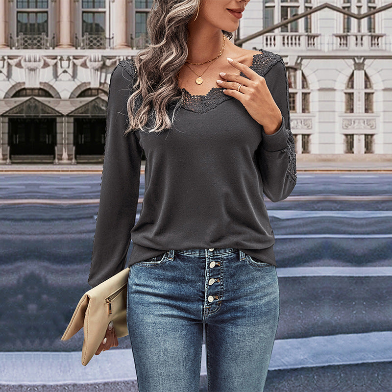 Women's long sleeve blouse with lace decorations and V-neck Lune London