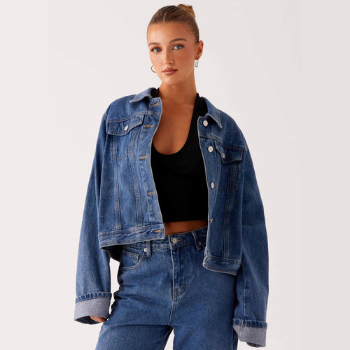 Women trendy denim jacket in casual cut with patch pockets and button details Amarae