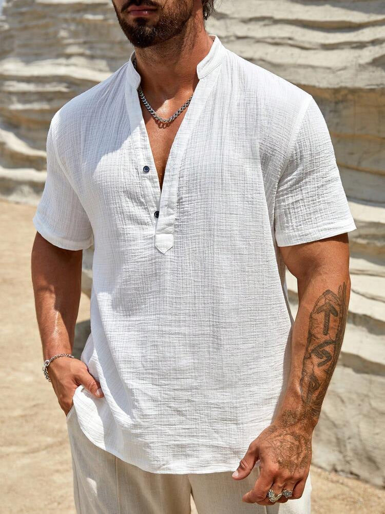 Men's short sleeve Henley shirt with modern stand-up collar in lightweight cotton material Lune London