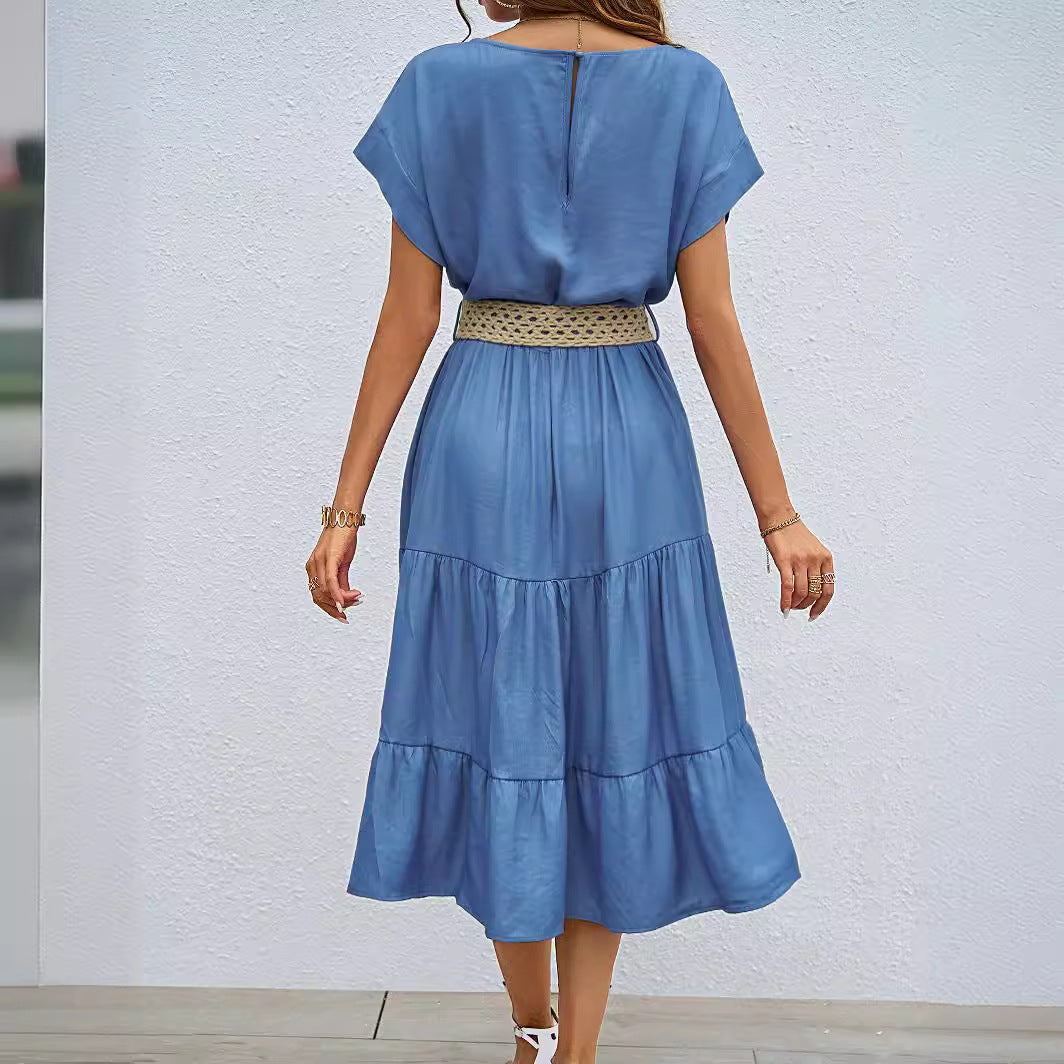 Women's casual midi dress with voluminous skirt and loose fit Lune London