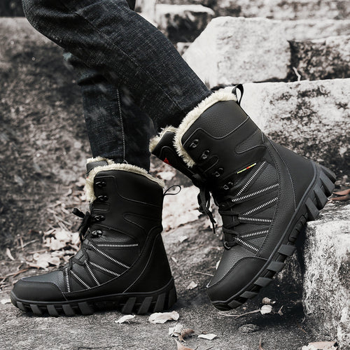 Winter hiking boots for women with insulated lining and non-slip sole Amarae