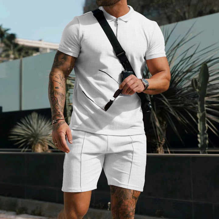 Men's short sleeve sports set with high quality functional material and contrasting details Lune London