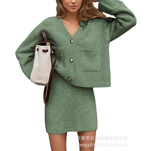 Ensemble tricot de loisirs pour femmes avec décolleté en V et détails de boutons Chic & Stil