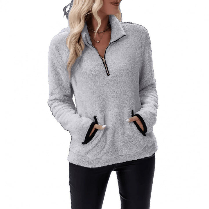 Soft teddy sweater for women with a casual look and half zipper Lune London