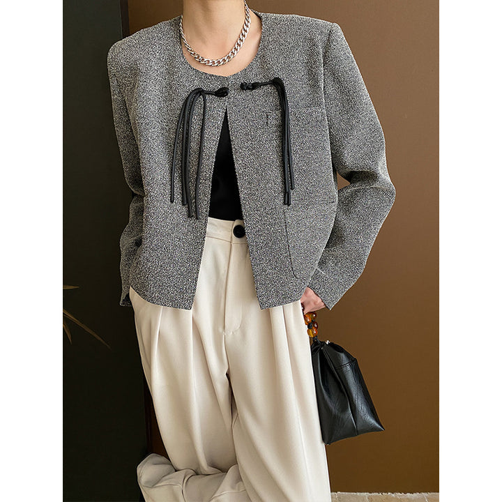 Ladies elegant short jacket with decorative cord drawstrings Chic & Stil