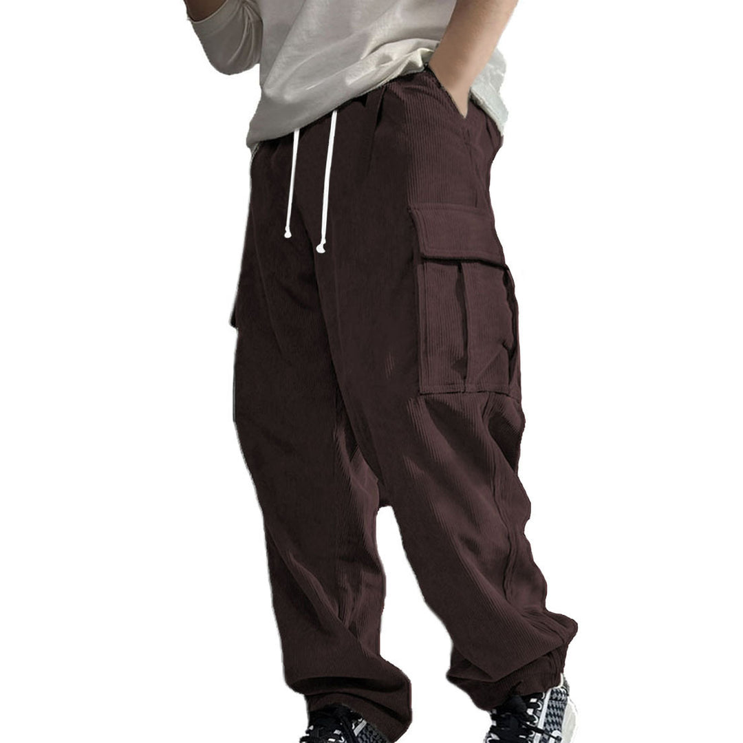 Versatile cargo pants for men with elastic waist and practical pockets Lune London