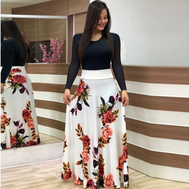 Women's Elegant Maxi Dress with Graphic Print and Flexible Waist Lune London