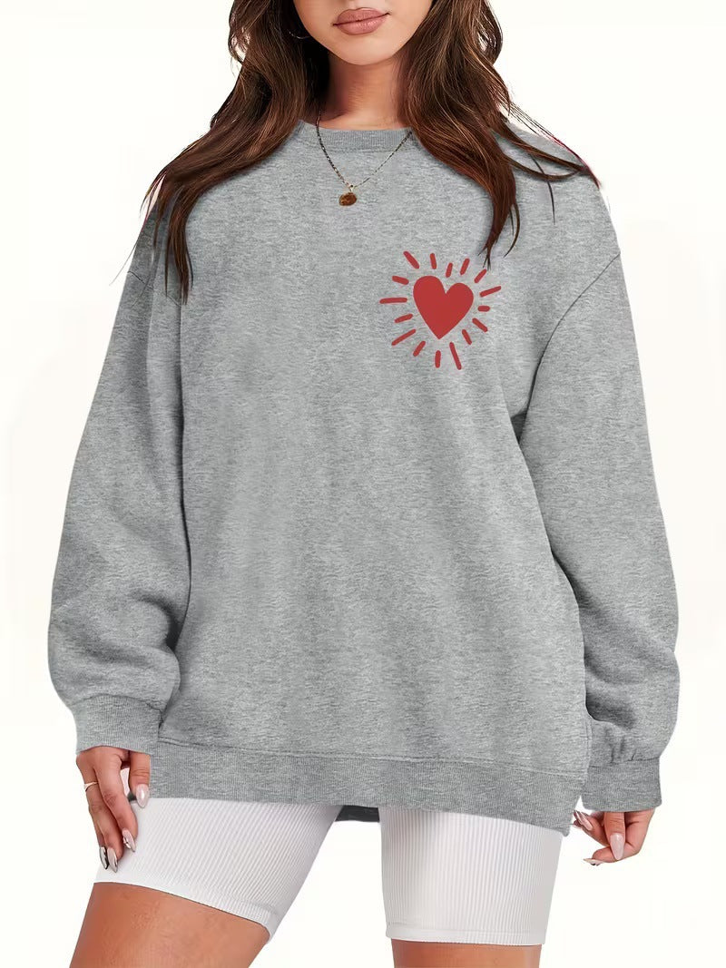Women's sweatshirt with casual heart motif and oversized fit Lune London