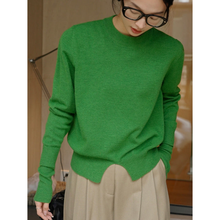 Women's fine knit sweater with extended ribbed sleeves and front slit Amarae