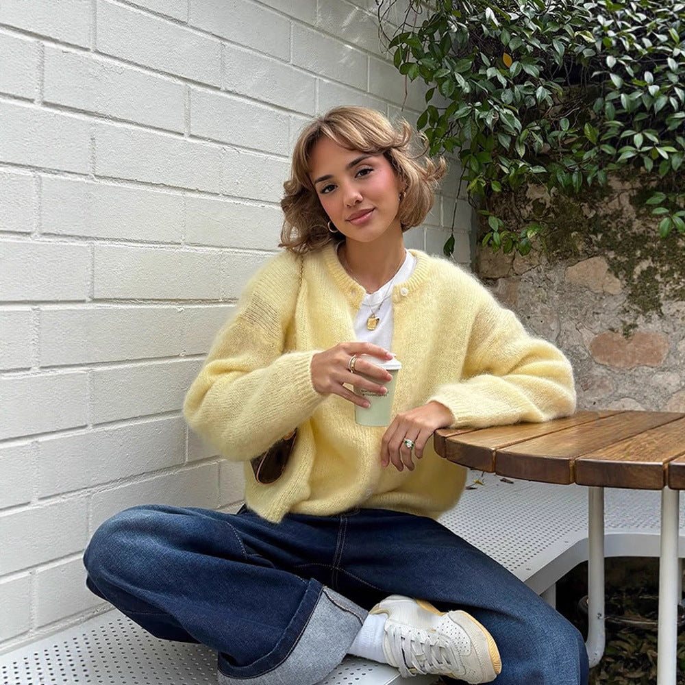 Women's Fluffy Short Jacket made of Mohair Mix with Round Neck and Boxy Silhouette Amarae